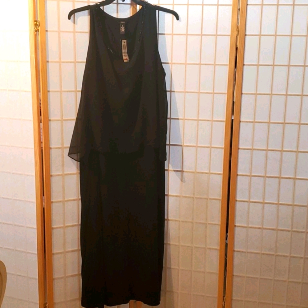 Black Sleeveless Evening After Five Dress